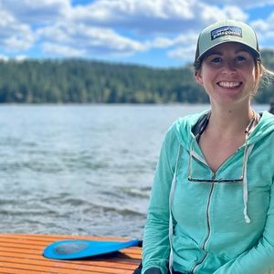 Meet your Posher, Avery